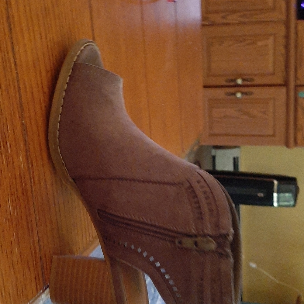 SONOMA Brown/  suede, zip side, peep toe sandal.